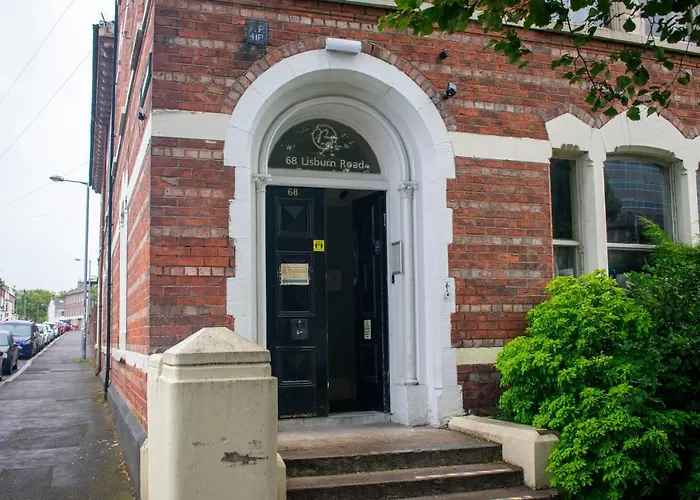 Paddy\'S Palace Belfast